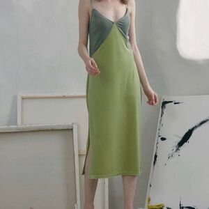 NWT SHEIN VELVET COLOUR BLOCK SLIP DRESS SIZE SMALL